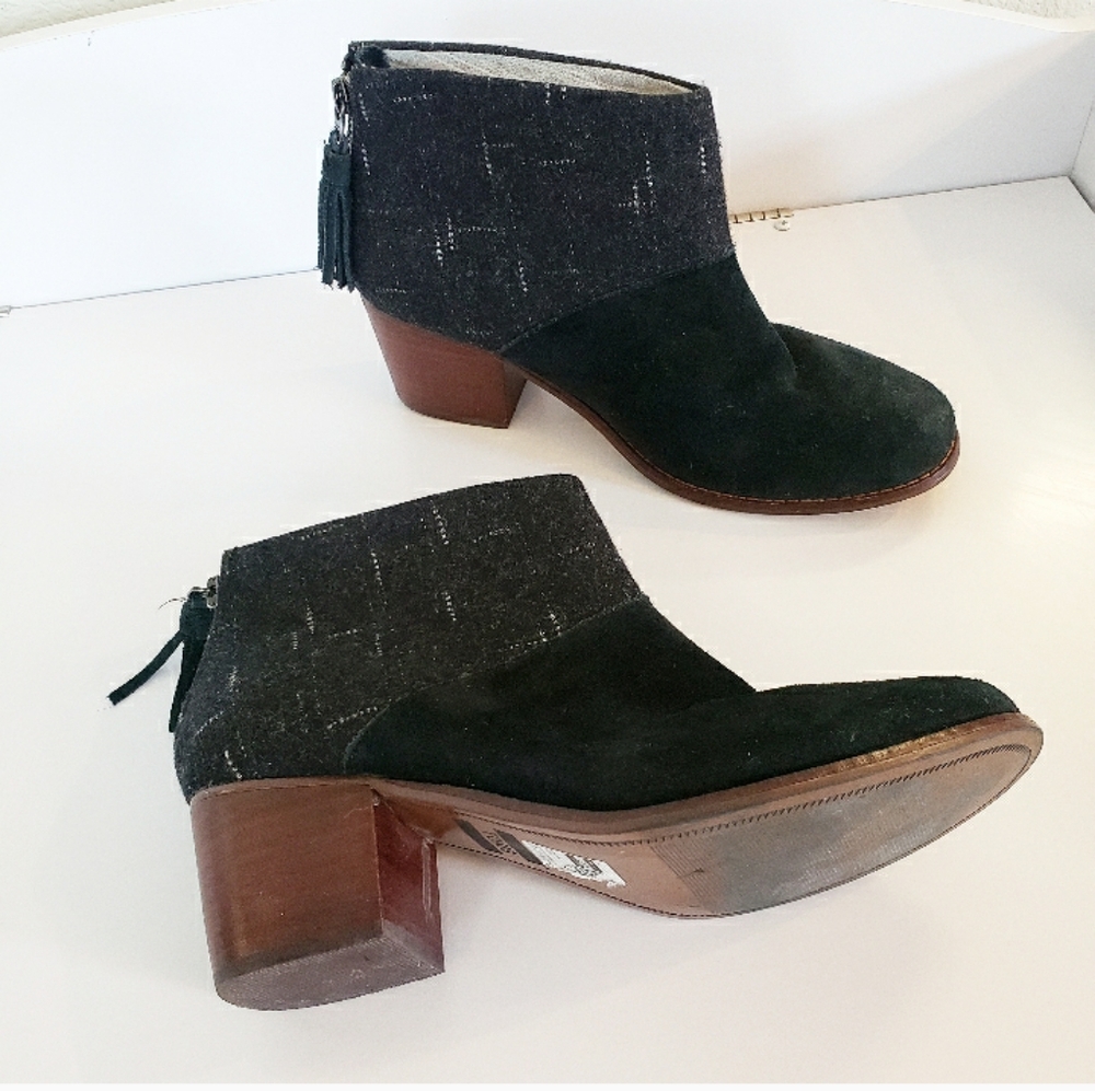 Toms Leila ankle boot black suede size 7